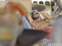 Babes Unleashed - Swooning in the Sun - 06/21/2016