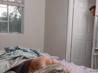 Brazzers Exxtra - Big Natural Ginger MILF Switches Bodies with Stacked Blonde Stepdaughter - 02/23/2022